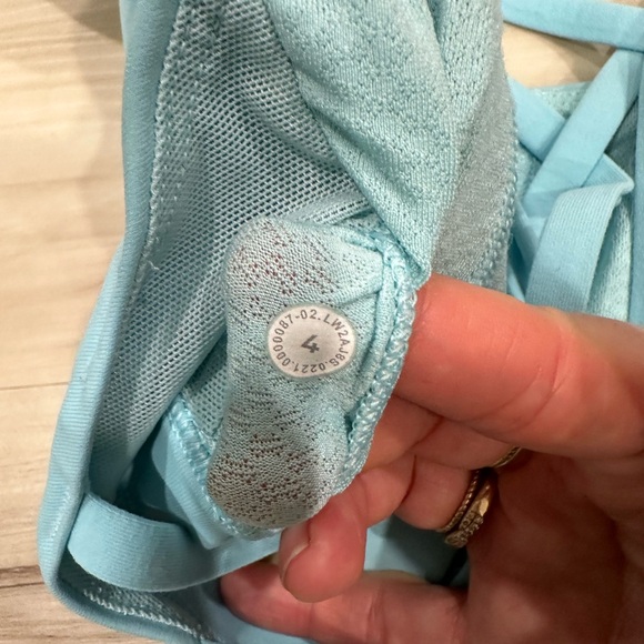 GUC lululemon Free to be Serene Sports Bra in - Picture 6 of 6